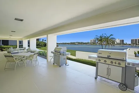 19800 Sandpointe Bay Drive Tequesta FL 33469