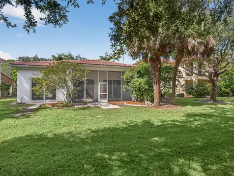 1622 Nature Court Palm Beach Gardens FL 33410
