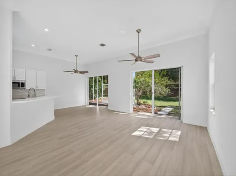 1622 Nature Court Palm Beach Gardens FL 33410