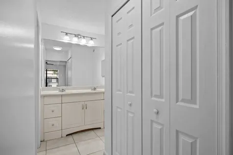 9905 Pineapple Tree Drive Boynton Beach FL 33436