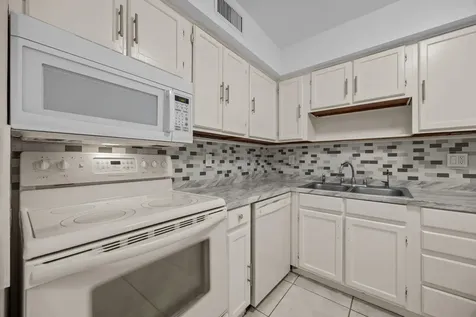 9905 Pineapple Tree Drive Boynton Beach FL 33436