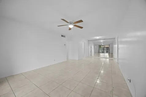 9905 Pineapple Tree Drive Boynton Beach FL 33436