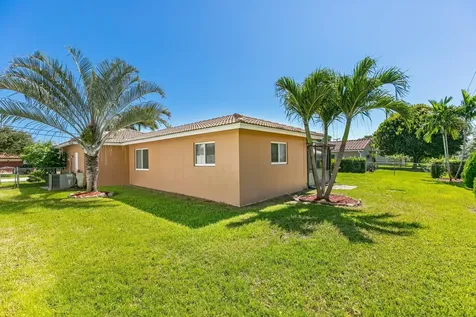 3363 Ne 6th Drive Boca Raton FL 33431