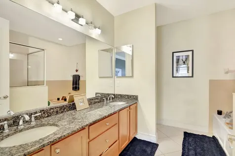 6099 Nw Helmsdale Way Port Saint Lucie FL 34983
