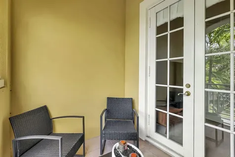 6099 Nw Helmsdale Way Port Saint Lucie FL 34983