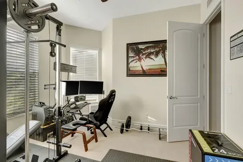 6099 Nw Helmsdale Way Port Saint Lucie FL 34983