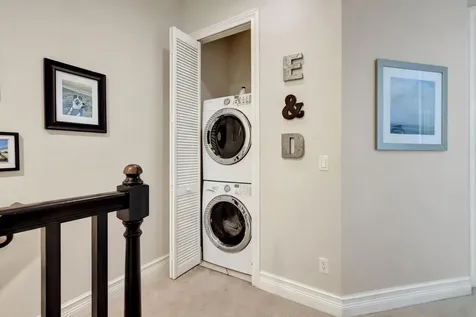 6099 Nw Helmsdale Way Port Saint Lucie FL 34983