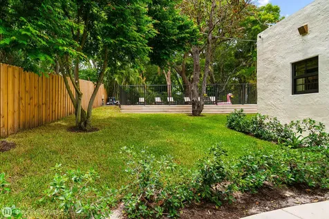 828 35th Street West Palm Beach FL 33407