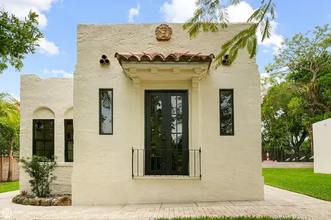 828 35th Street West Palm Beach FL 33407