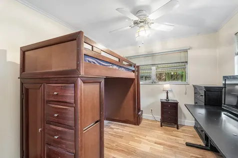 669 Sw 3rd Street Boca Raton FL 33486