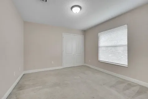 662 Sw Jacoby Avenue Port Saint Lucie FL 34953