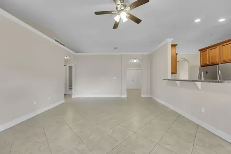 662 Sw Jacoby Avenue Port Saint Lucie FL 34953