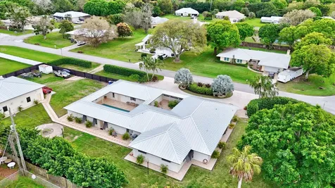 3504 Fontaneda Avenue Fort Pierce FL 34947