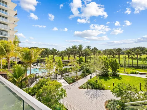 210 Se Mizner Boulevard Boca Raton FL 33432