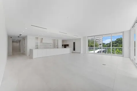 210 Se Mizner Boulevard Boca Raton FL 33432
