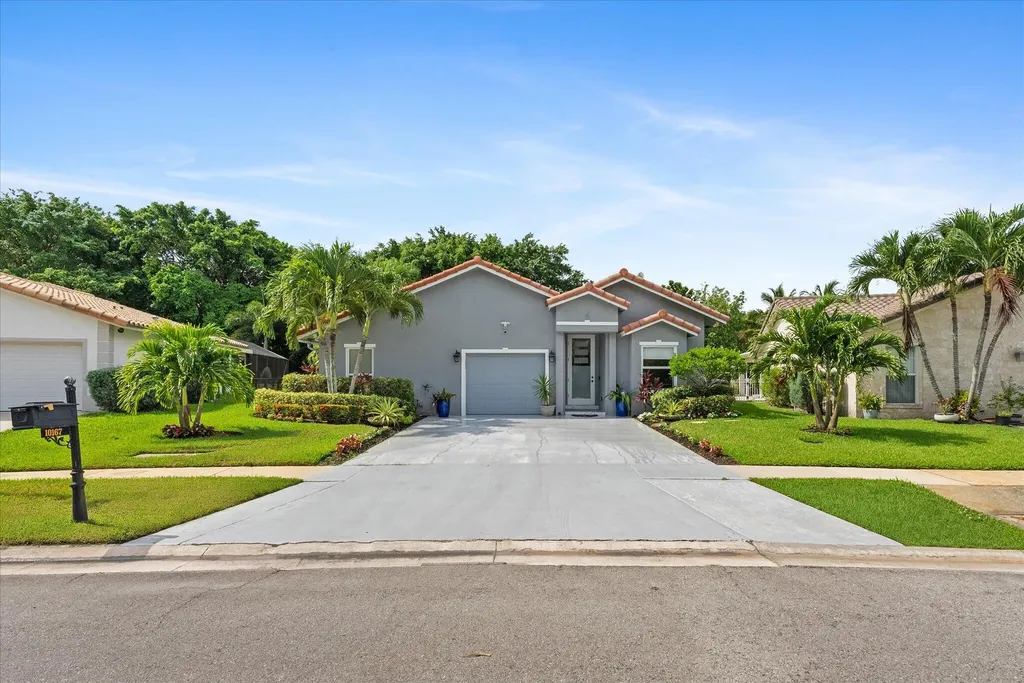 10167 Camelback Lane Boca Raton FL 33498
