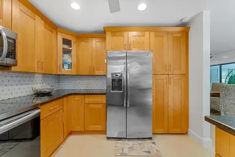 10167 Camelback Lane Boca Raton FL 33498