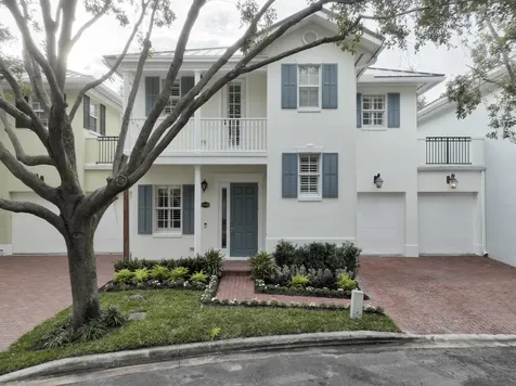 1030 W Heritage Club Circle Delray Beach FL 33483