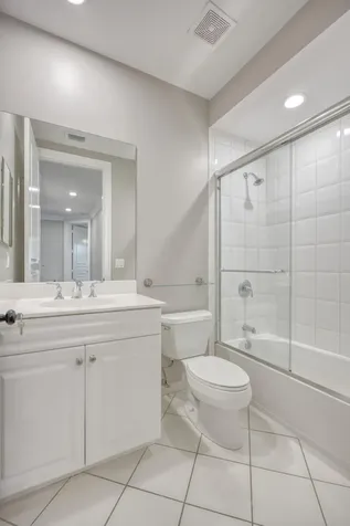 1030 W Heritage Club Circle Delray Beach FL 33483