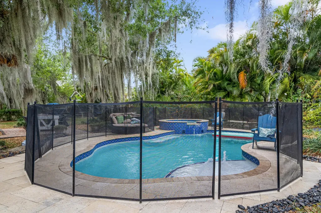 303 Lang Road Cloud Lake FL 33406