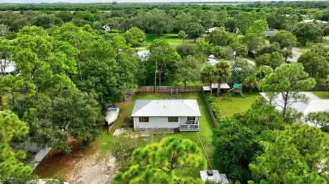 9555 Orange Avenue Fort Pierce FL 34945