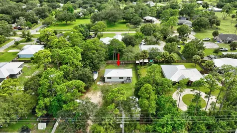 9555 Orange Avenue Fort Pierce FL 34945