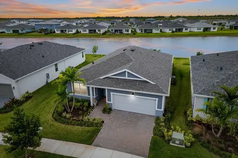10559 Sw Orana Drive Port Saint Lucie FL 34987