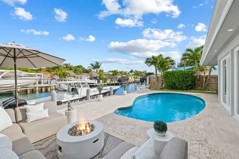 2331 Se 14th Street Pompano Beach FL 33062