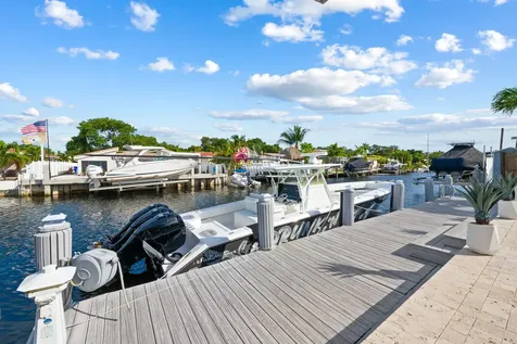 2331 Se 14th Street Pompano Beach FL 33062
