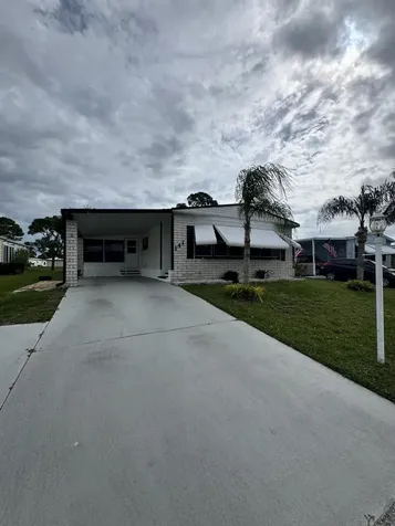 141 Calle De Lagos Fort Pierce FL 34951