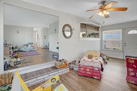 921 Laurel Circle Barefoot Bay FL 32976