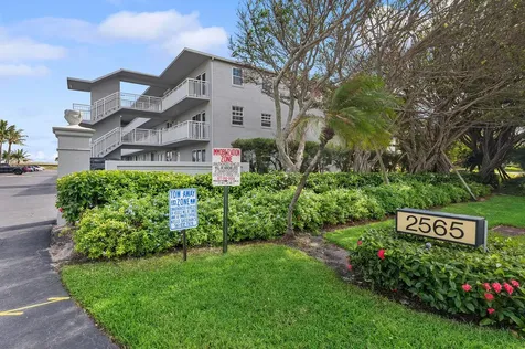 2565 S Ocean Boulevard Palm Beach FL 33480