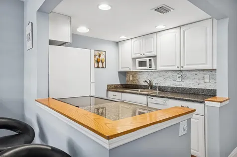 2565 S Ocean Boulevard Palm Beach FL 33480