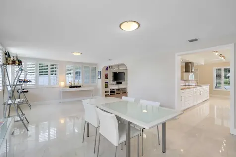 4220 Ne 26th Terrace Lighthouse Point FL 33064