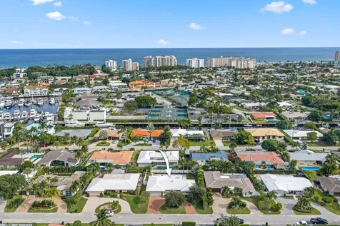 4220 Ne 26th Terrace Lighthouse Point FL 33064