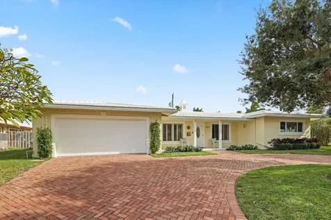 4220 Ne 26th Terrace Lighthouse Point FL 33064