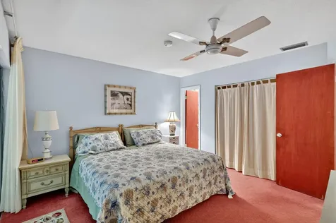 2929 Se Ocean Boulevard Stuart FL 34996