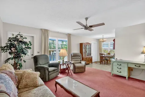 2929 Se Ocean Boulevard Stuart FL 34996