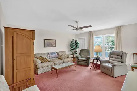 2929 Se Ocean Boulevard Stuart FL 34996
