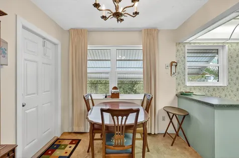 2929 Se Ocean Boulevard Stuart FL 34996
