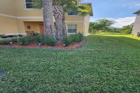 1998 Nw Cataluna Circle Port Saint Lucie FL 34986