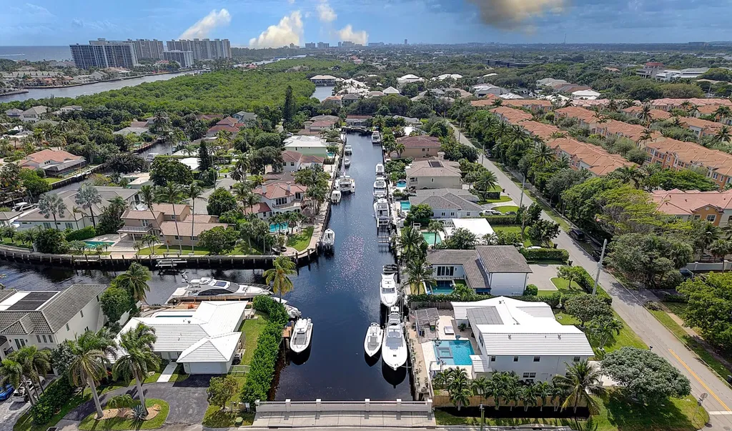 5798 Ne 7th Avenue Boca Raton FL 33487