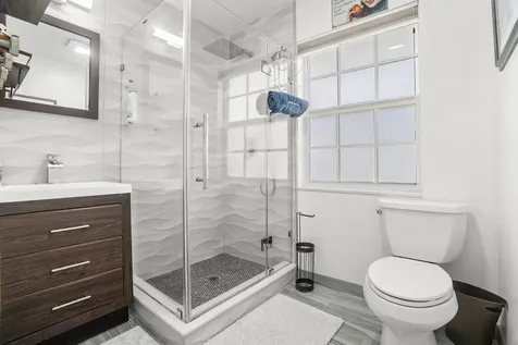 5798 Ne 7th Avenue Boca Raton FL 33487