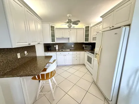 3087 Oakridge U Deerfield Beach FL 33442
