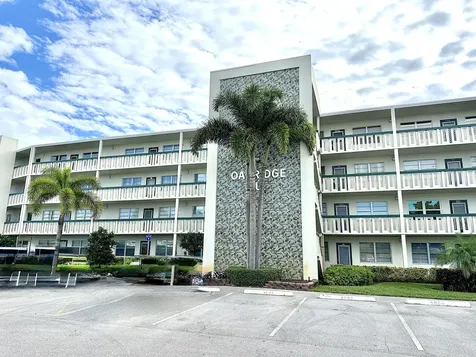 3087 Oakridge U Deerfield Beach FL 33442