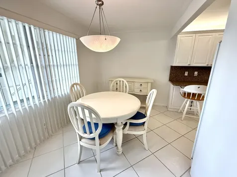 3087 Oakridge U Deerfield Beach FL 33442