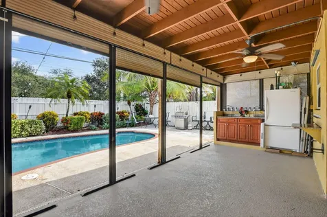 1320 Sw 24th Terrace Deerfield Beach FL 33442