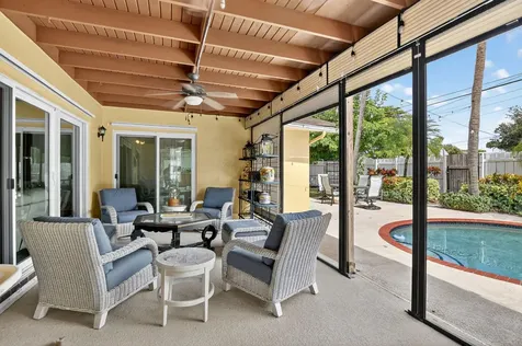 1320 Sw 24th Terrace Deerfield Beach FL 33442