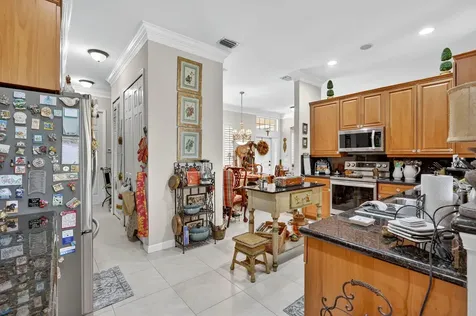 424 Nw Dover Court Port Saint Lucie FL 34983
