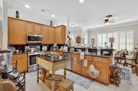 424 Nw Dover Court Port Saint Lucie FL 34983